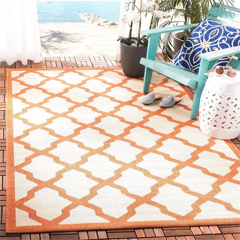 Pemberly Row Polypropylene Beige Indoor Outdoor Rug - 2'7