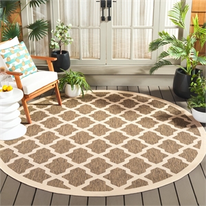 Pemberly Row Polypropylene Brown Indoor Outdoor Rug - Round 7'10&quot