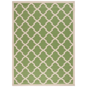 Pemberly Row Polypropylene Green Indoor Outdoor Rug - 6'7&quot x 9'6&quot