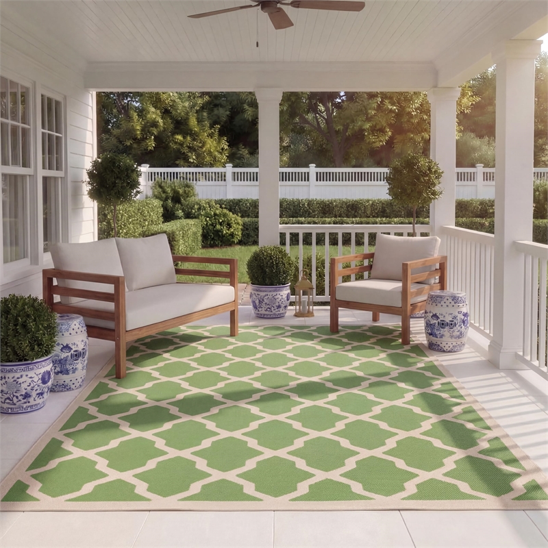 Pemberly Row Polypropylene Green Indoor Outdoor Rug - 8' x 11'