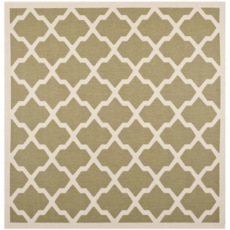 Pemberly Row Polypropylene Green Indoor Outdoor Rug - Square 5'3