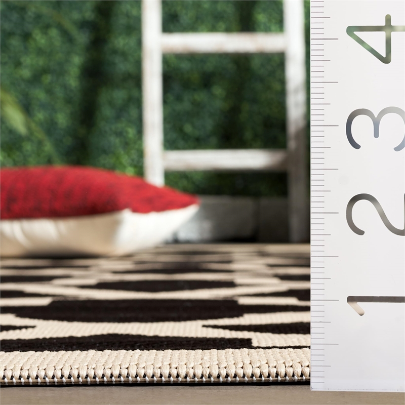 Pemberly Row Polypropylene Black Indoor Outdoor Rug - 9' x 12'