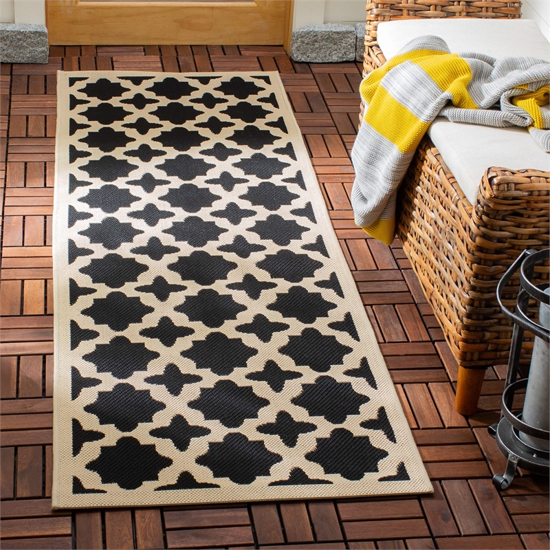 Pemberly Row Polypropylene Black Indoor Outdoor Rug - Runner 2'3