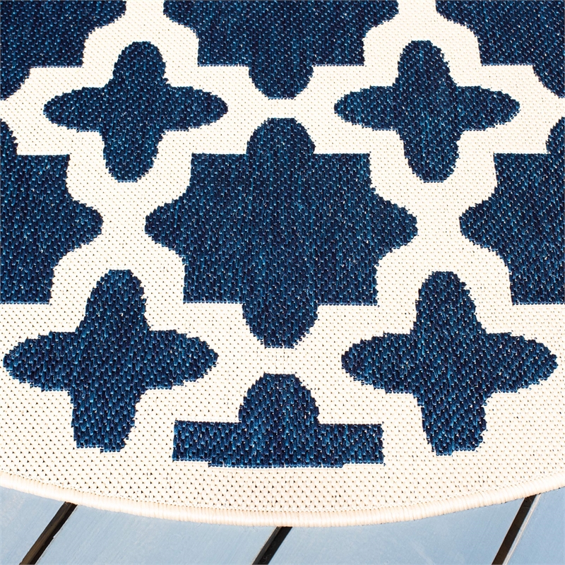Pemberly Row Polypropylene Navy Indoor Outdoor Rug - Round 4'