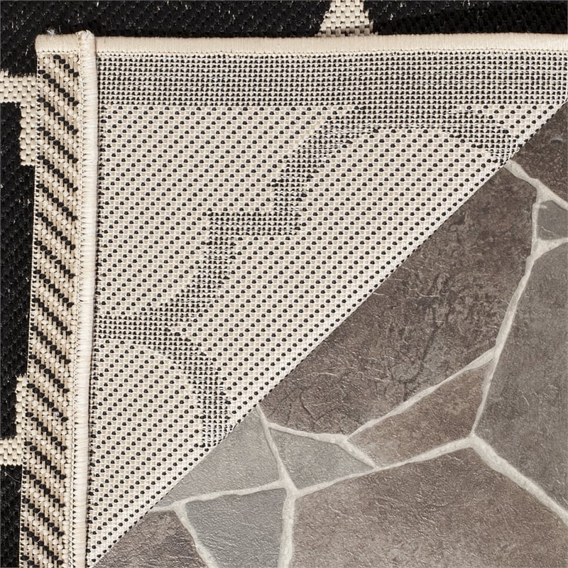 Pemberly Row Polypropylene Black Indoor Outdoor Rug - 9' x 12'