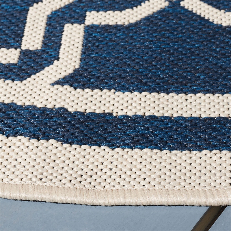 Pemberly Row Polypropylene Navy Indoor Outdoor Rug - Round 5'3