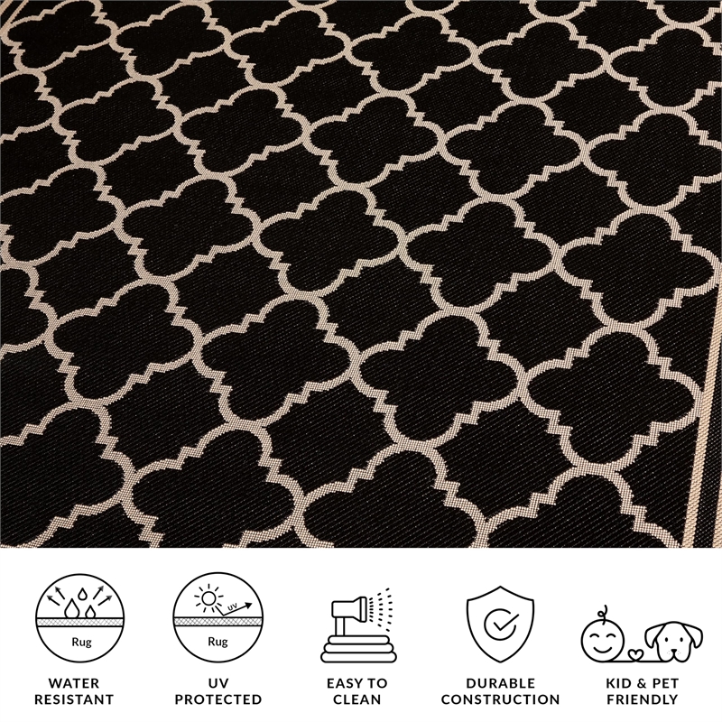Pemberly Row Polypropylene Black Indoor Outdoor Rug - Square 4'