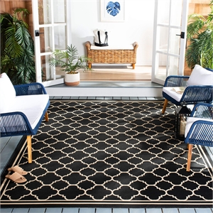 Pemberly Row Polypropylene Black Indoor Outdoor Rug - Square 7'10&quot
