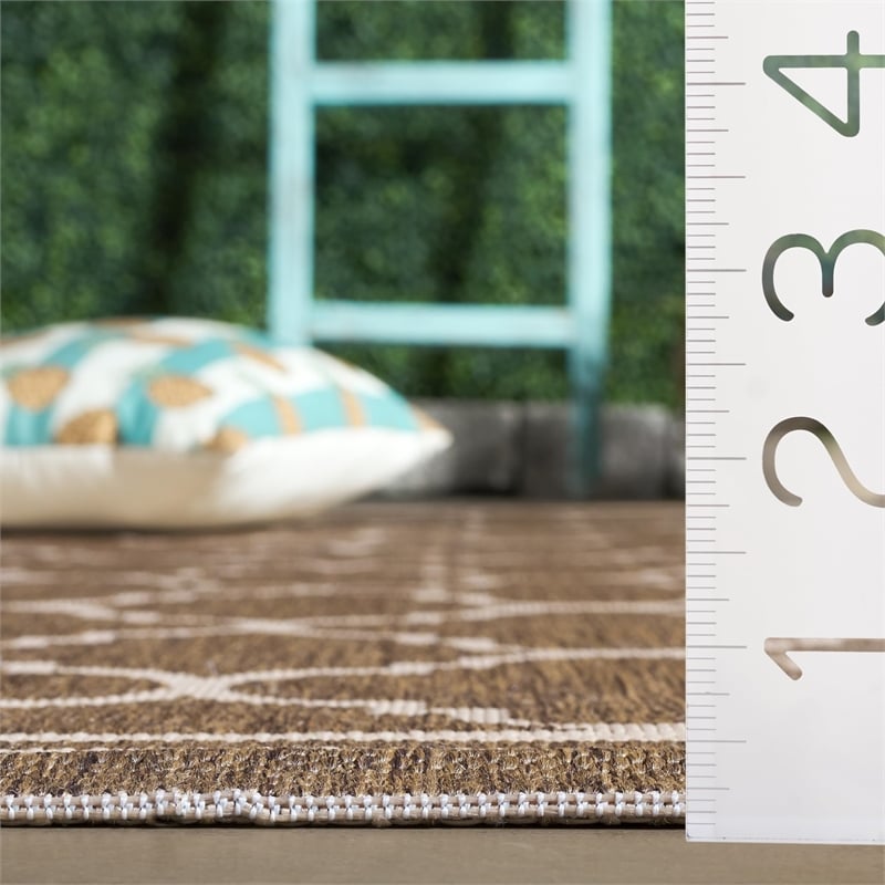 Pemberly Row Polypropylene Brown Indoor Outdoor Rug - Square 7'10