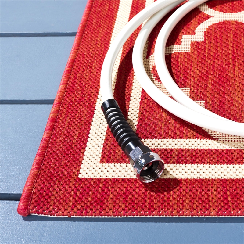 Pemberly Row Polypropylene Red Indoor Outdoor Rug - Square 4'