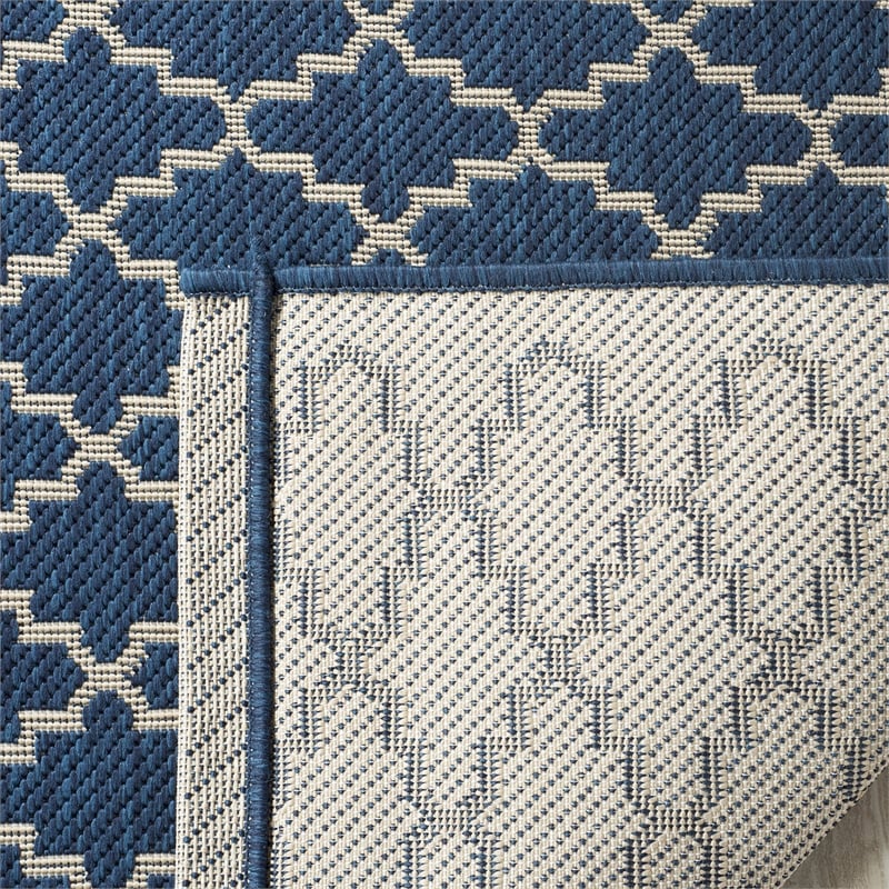 Pemberly Row Polypropylene Navy Indoor Outdoor Rug - Square 7'10