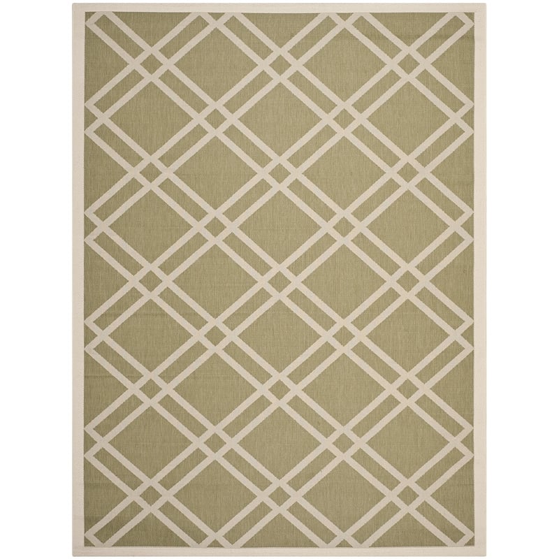 Pemberly Row Polypropylene Green Indoor Outdoor Rug - 6'7