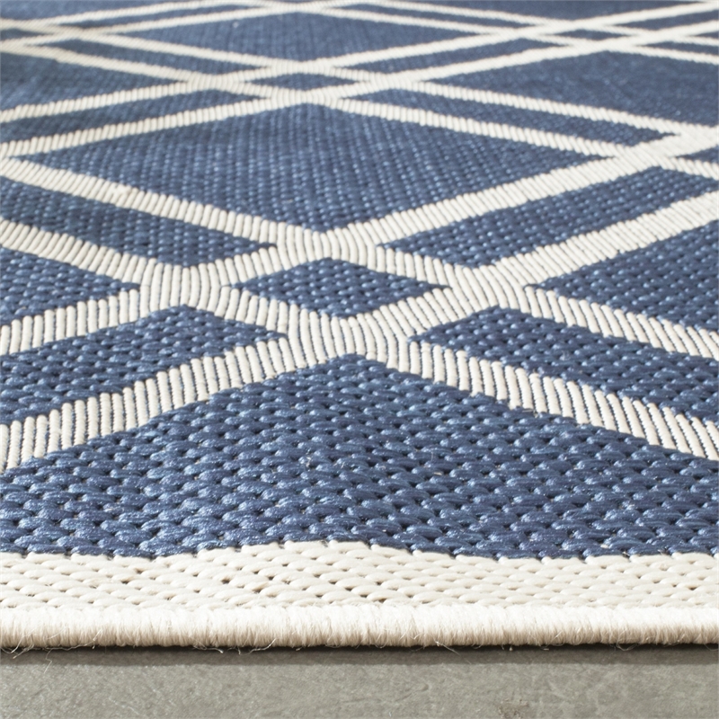 Pemberly Row Polypropylene Navy Indoor Outdoor Rug - 6'7