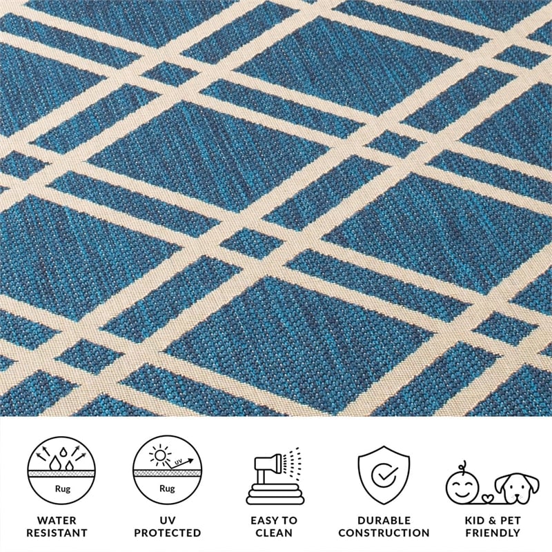 Pemberly Row Polypropylene Navy Indoor Outdoor Rug - 8' x 11'