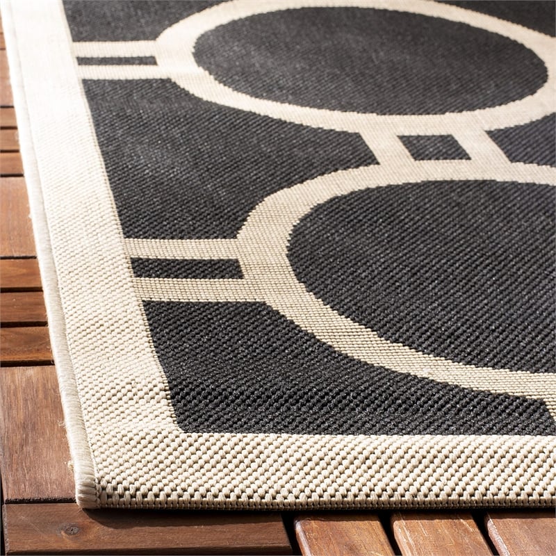 Pemberly Row Polypropylene Black Indoor Outdoor Rug - Square 7'10
