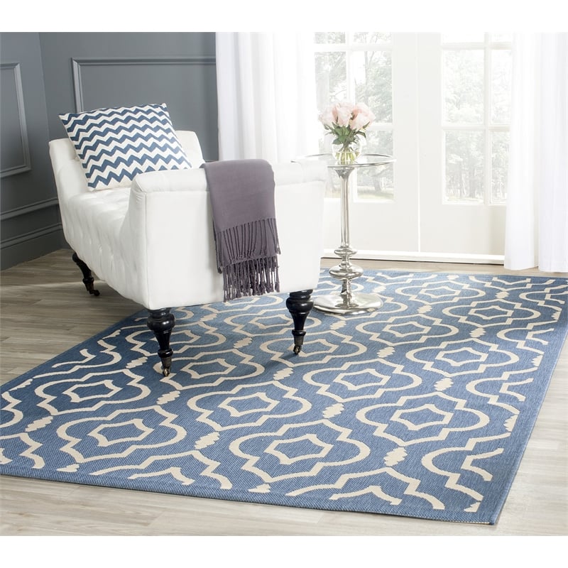 Pemberly Row Polypropylene Blue Indoor Outdoor Rug - 2'7