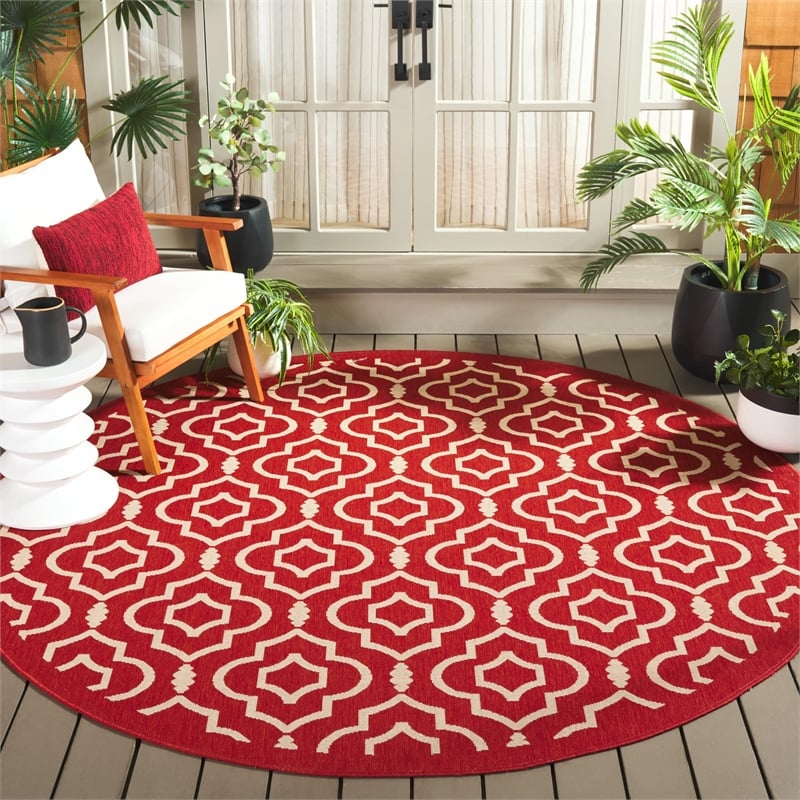 Pemberly Row Polypropylene Red Indoor Outdoor Rug - Round 7'10