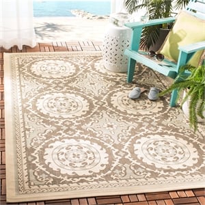 Pemberly Row Polypropylene Beige Indoor Outdoor Rug - 2'7&quot x 5'