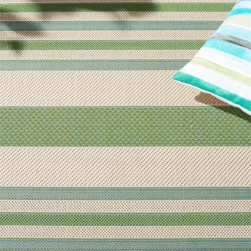 Pemberly Row Polypropylene Beige Indoor Outdoor Rug - 5'3
