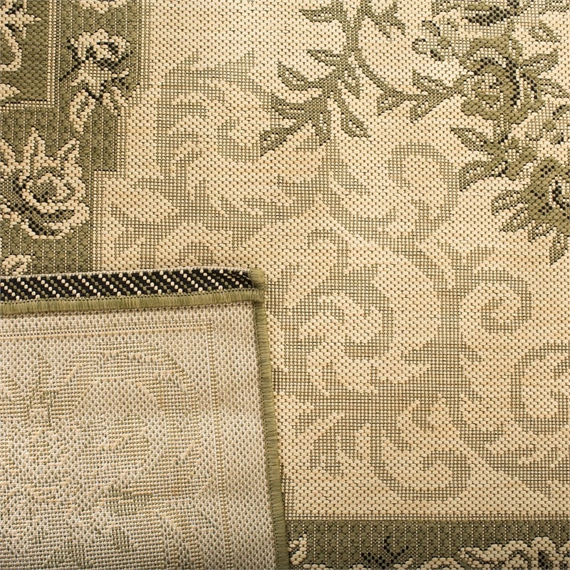 Pemberly Row Polypropylene Cream Indoor Outdoor Rug - 2'7