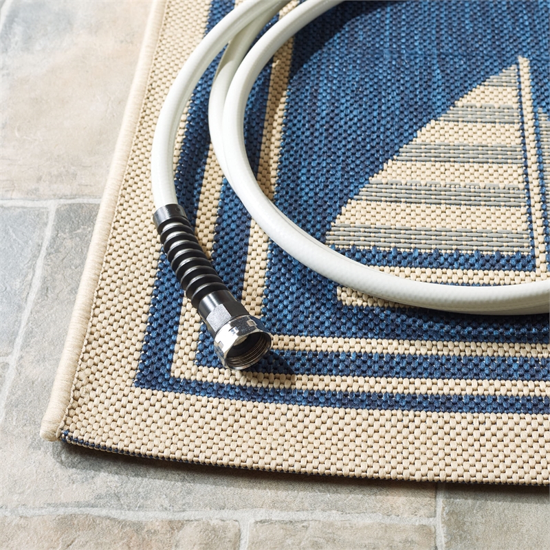 Pemberly Row Polypropylene Navy Indoor Outdoor Rug - 4' x 5'7