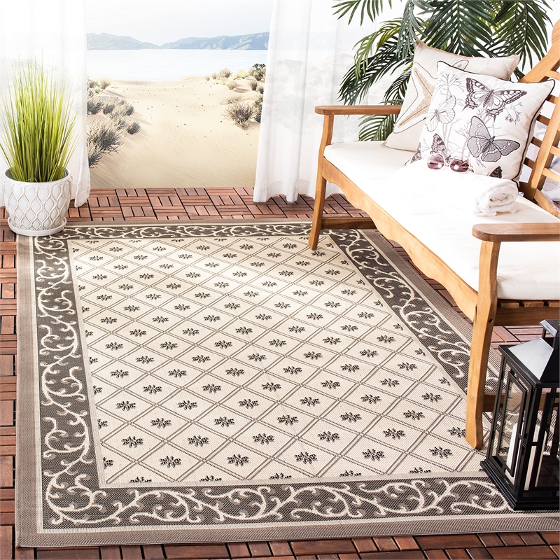 Pemberly Row Polypropylene Beige Indoor Outdoor Rug - 2'7