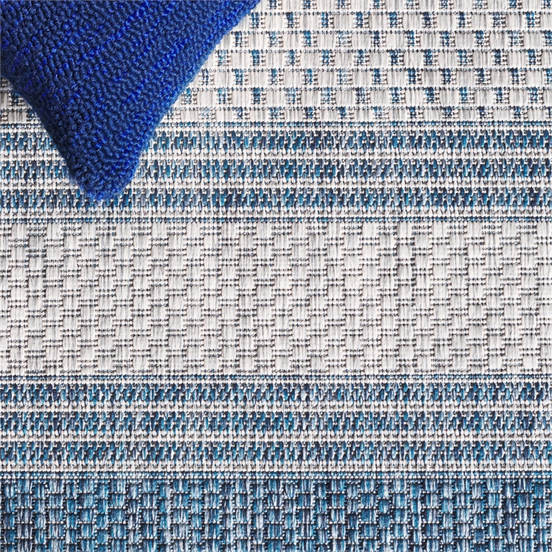 Pemberly Row Polypropylene Grey Indoor Outdoor Rug - 9' x 12'