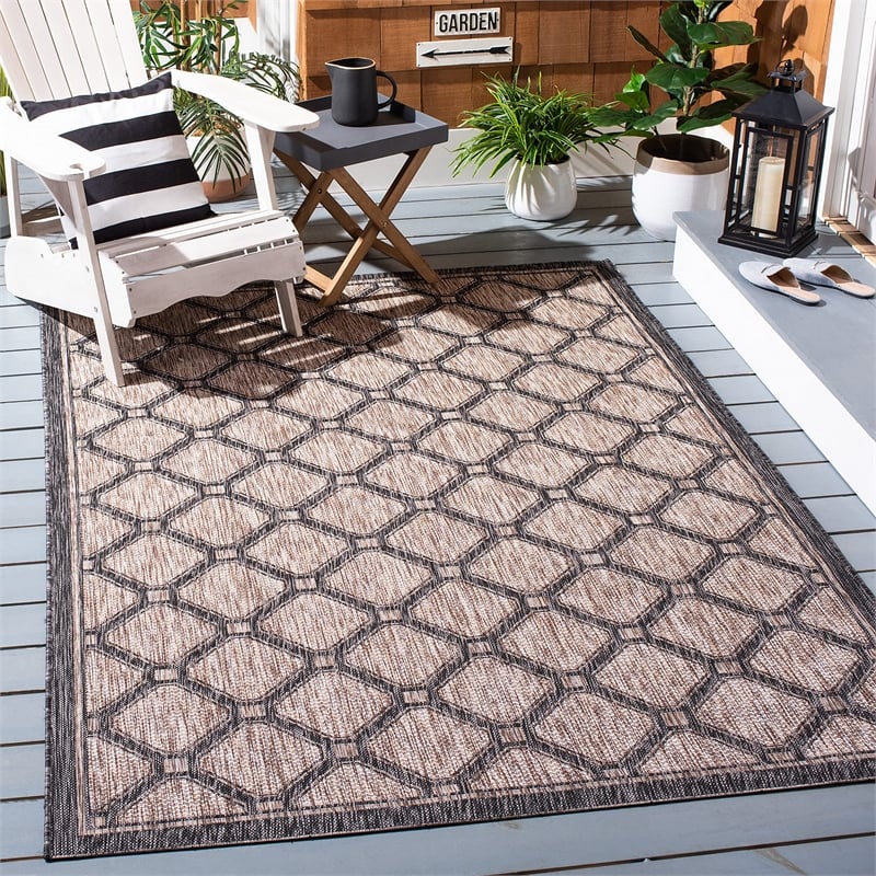 Pemberly Row Polypropylene Natural Indoor Outdoor Rug - 4' x 5'7