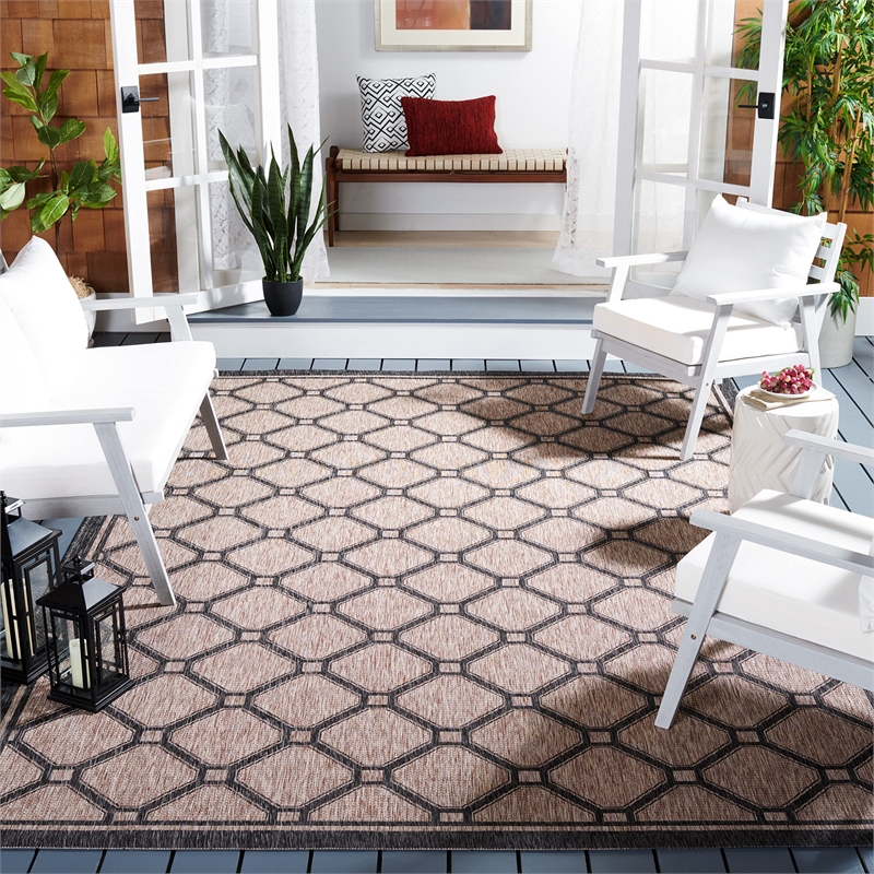 Pemberly Row Polypropylene Natural Indoor Outdoor Rug - 6'7