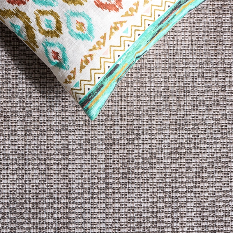 Pemberly Row Polypropylene Beige Indoor Outdoor Rug - 8 x 11