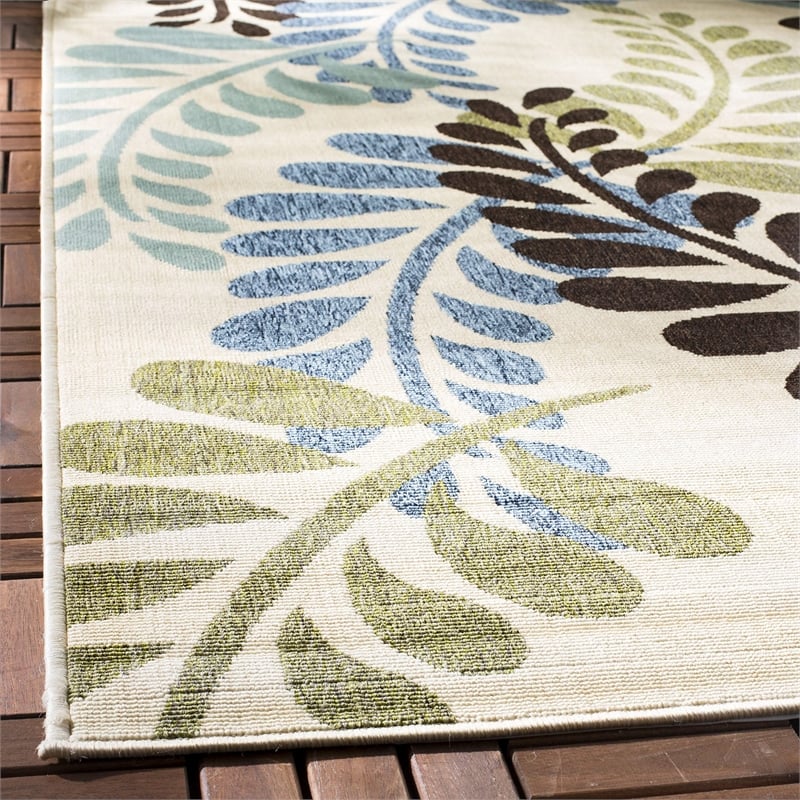 Pemberly Row Polypropylene Cream Indoor Outdoor Rug - 4' x 5'7