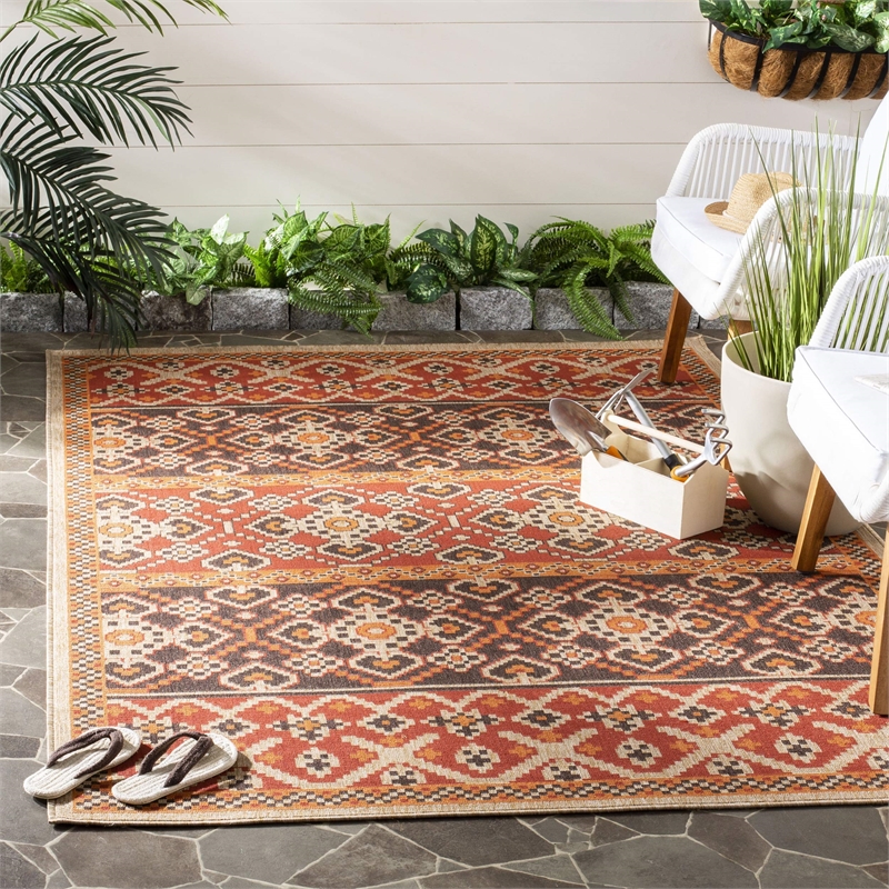 Pemberly Row Polypropylene Red Indoor Outdoor Rug - 5'3