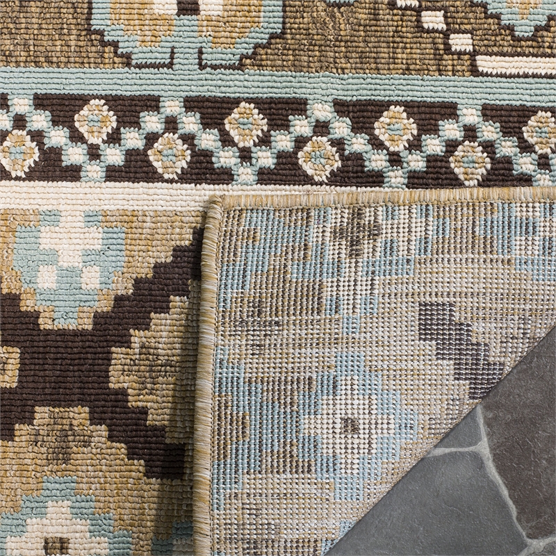 Pemberly Row Polypropylene Creme Indoor Outdoor Rug - 4' x 5'7