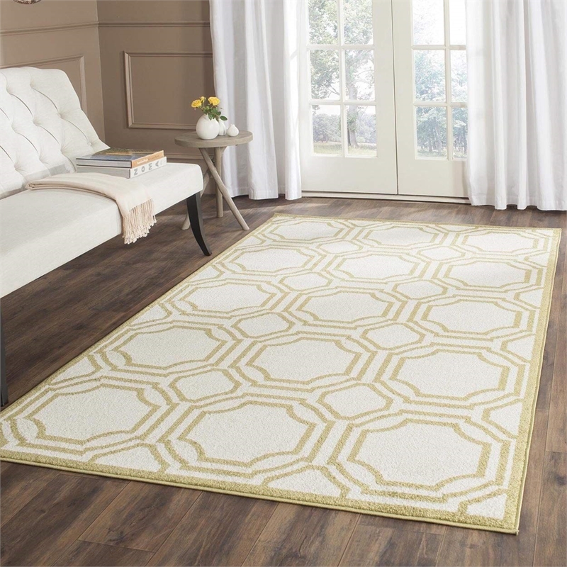 Pemberly Row Polypropylene Ivory Indoor Outdoor Rug - 9' x 12'