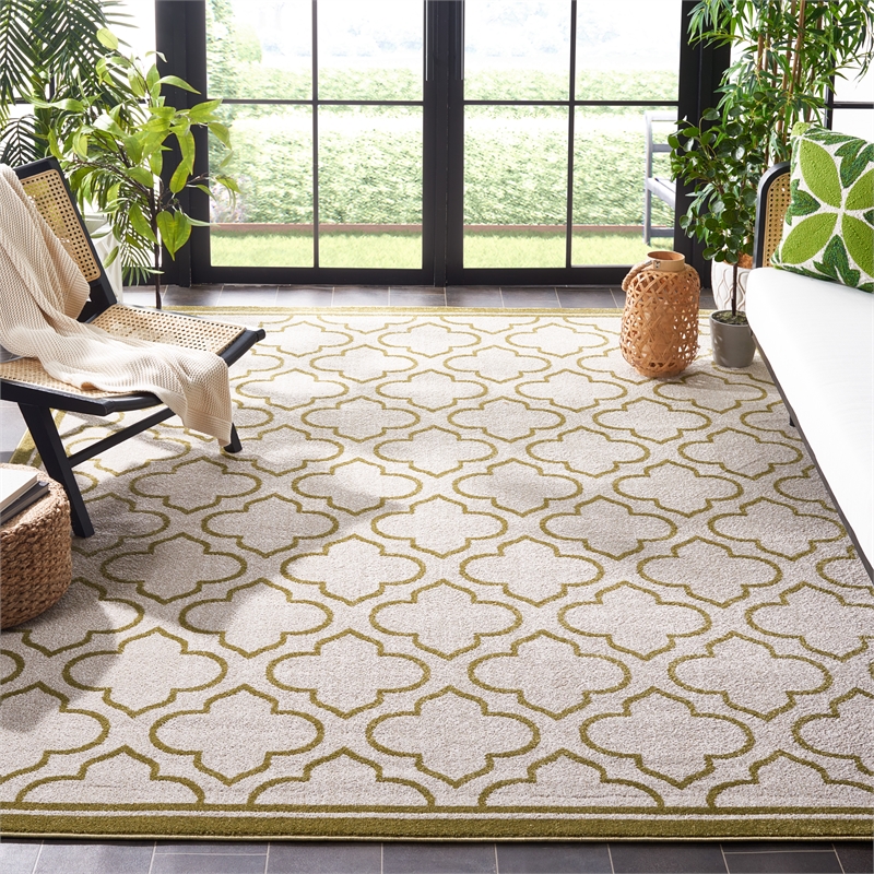 Pemberly Row Polypropylene 9'-0