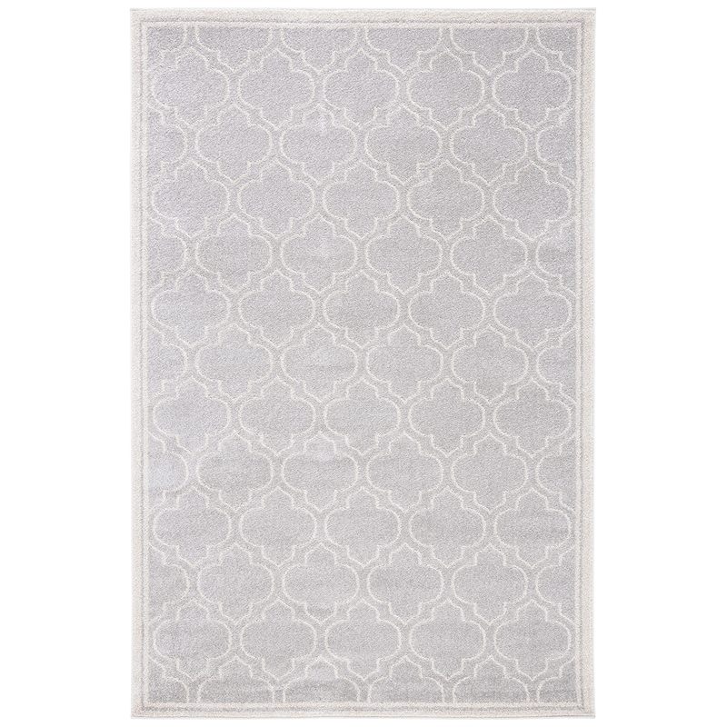 Pemberly Row Polypropylene Light Grey Indoor Outdoor Rug - 4' x 6'