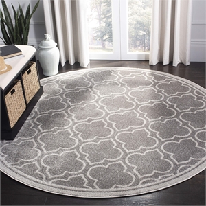 Pemberly Row Polypropylene Grey Indoor Outdoor Rug - Round 7'