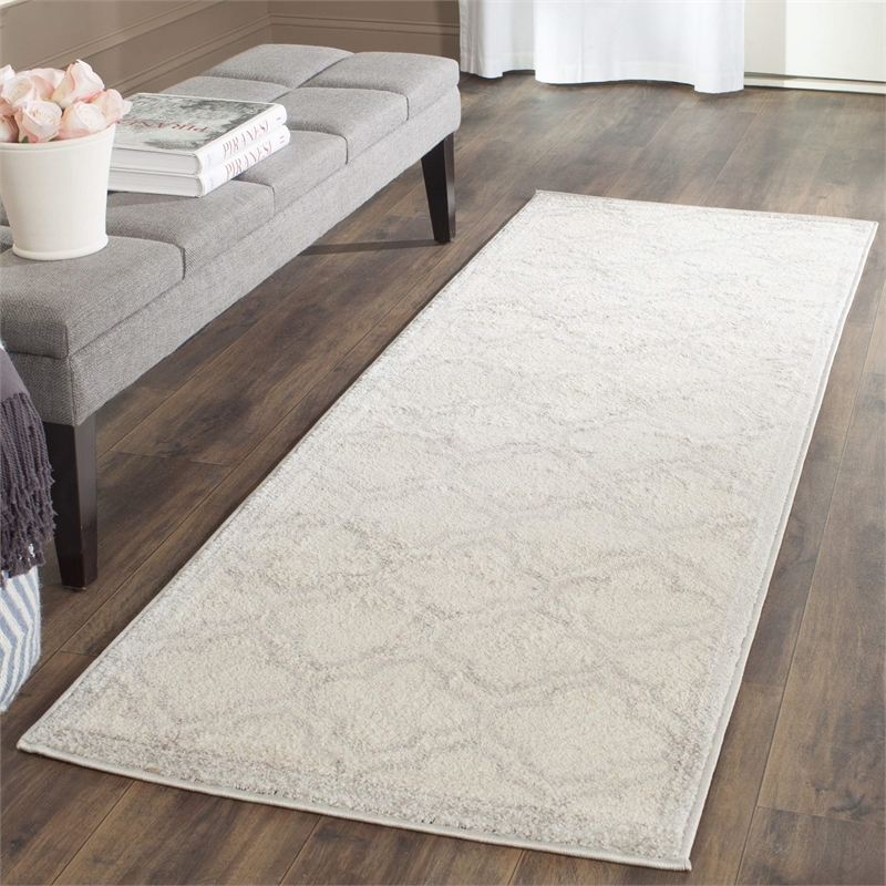 Pemberly Row Polypropylene Ivory Indoor Outdoor Rug - 2'6