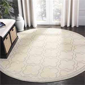 Pemberly Row Polypropylene Ivory Indoor Outdoor Rug - Round 7'