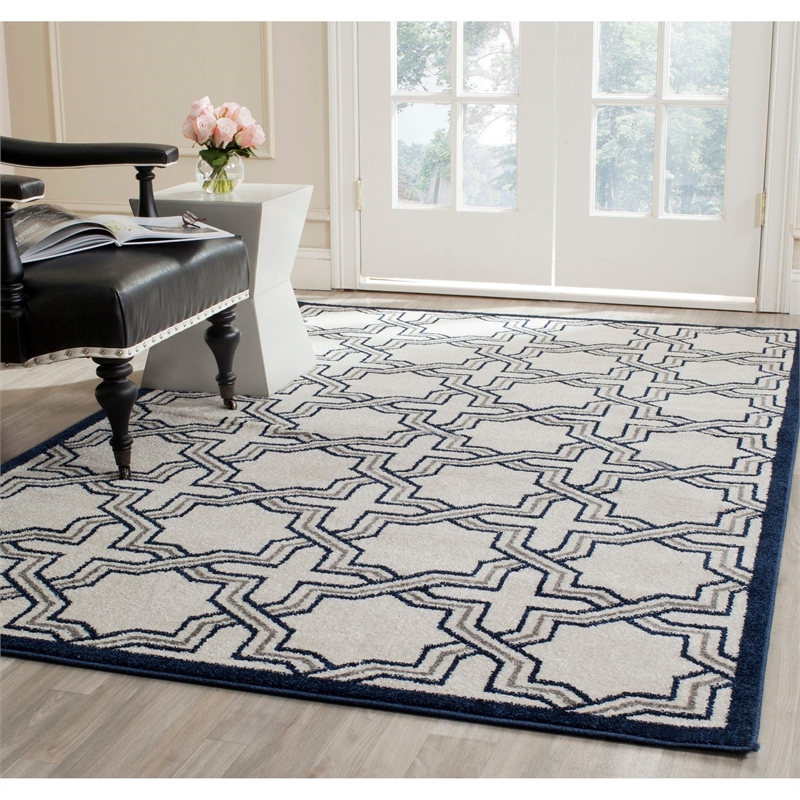 Pemberly Row Polypropylene Ivory Indoor Outdoor Rug - 8' x 10'