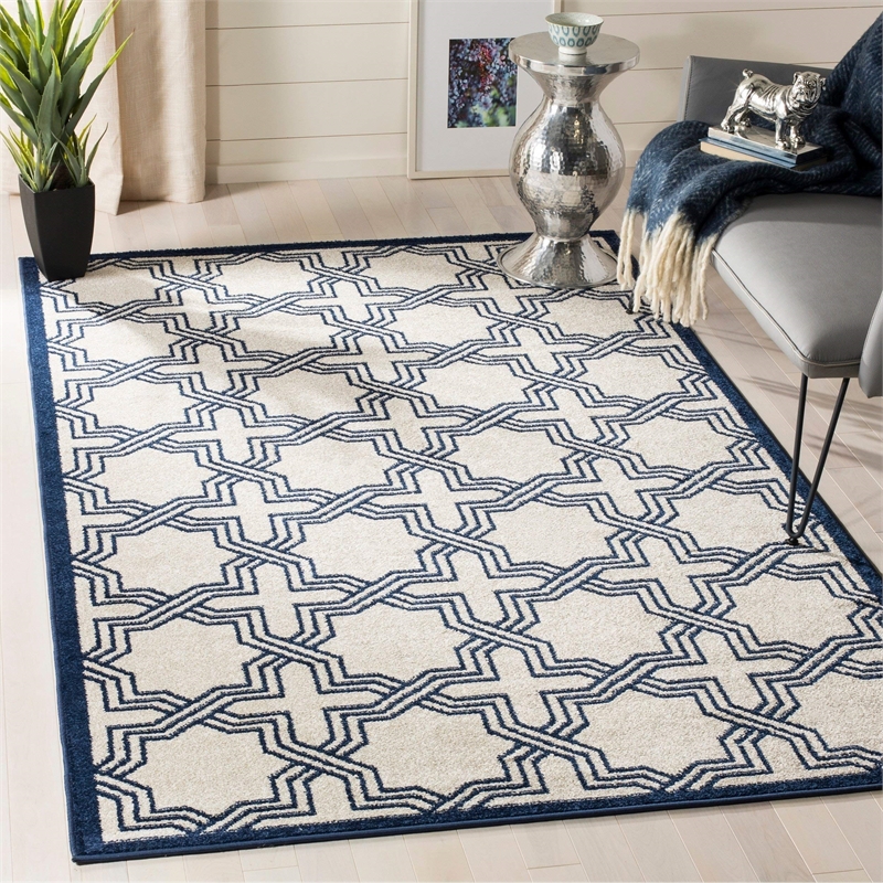 Pemberly Row Polypropylene Ivory Indoor Outdoor Rug - 8' x 10'