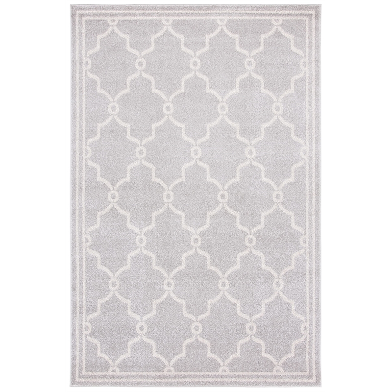 Pemberly Row Polypropylene Light Grey Indoor Outdoor Rug - 5' x 8'