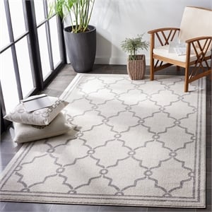 Pemberly Row Polypropylene Ivory Indoor Outdoor Rug - 8' x 10'