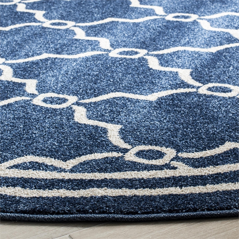 Pemberly Row Polypropylene Navy Indoor Outdoor Rug - Round 7'