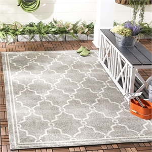 Pemberly Row Polypropylene Dark Grey Indoor Outdoor Rug - 4' x 6'