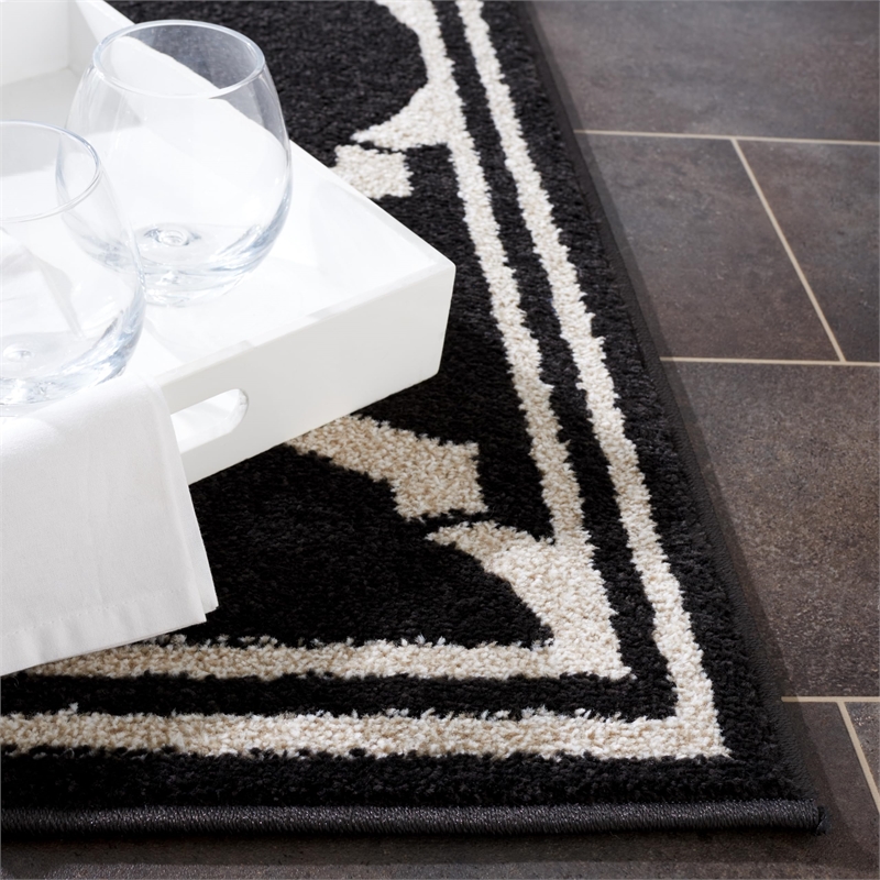 Pemberly Row Polypropylene Anthracite Indoor Outdoor Rug - 4' x 6'