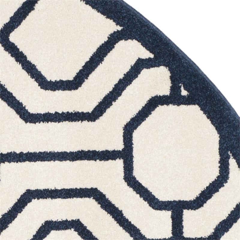 Pemberly Row Polypropylene Ivory Indoor Outdoor Rug - Round 7'