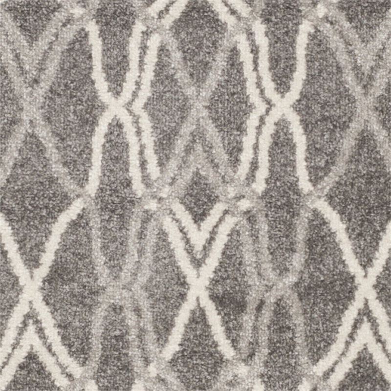 Pemberly Row Polypropylene Grey Indoor Outdoor Rug - 2'3