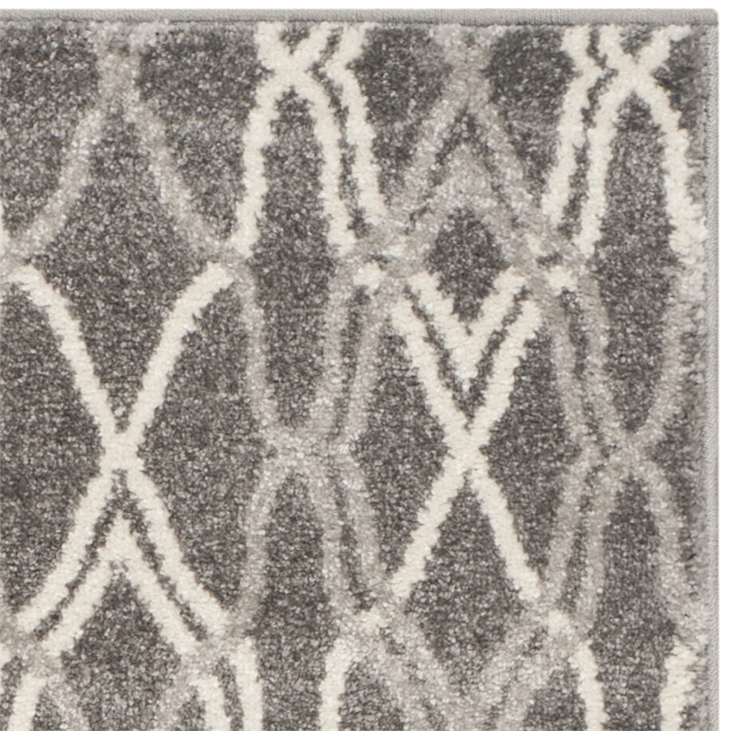 Pemberly Row Polypropylene Grey Indoor Outdoor Rug - 3' x 5'