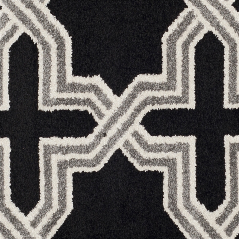 Pemberly Row Polypropylene Anthracite Indoor Outdoor Rug - Round 7'